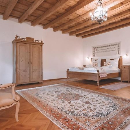 Pensiunea Zidul Cetatii Sighisoara Ngoại thất bức ảnh