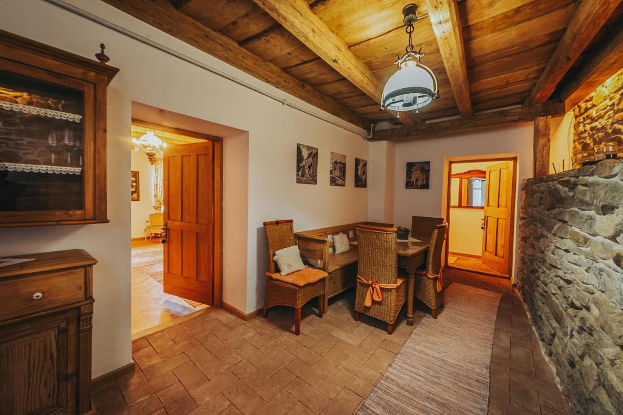 Pensiunea Zidul Cetatii Sighisoara Ngoại thất bức ảnh